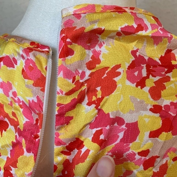 Lini Pink Amalia V Neck Midi Dress Size XS - Picture 4 of 12